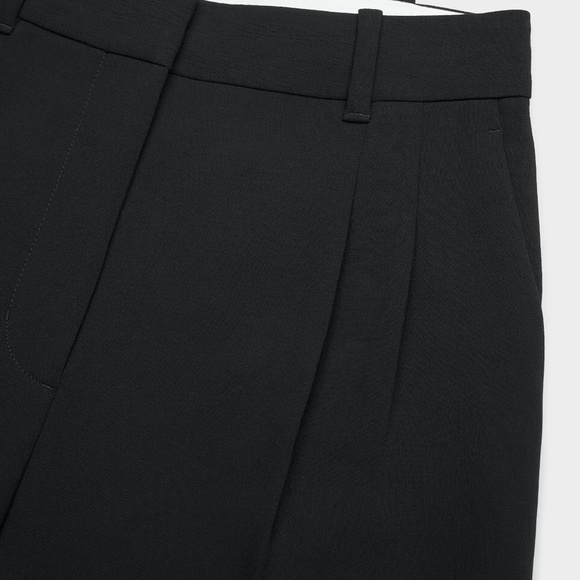 NWT Aritzia Effortless Pant in Crepette - High-waisted, wide-leg trousers - Picture 10 of 15